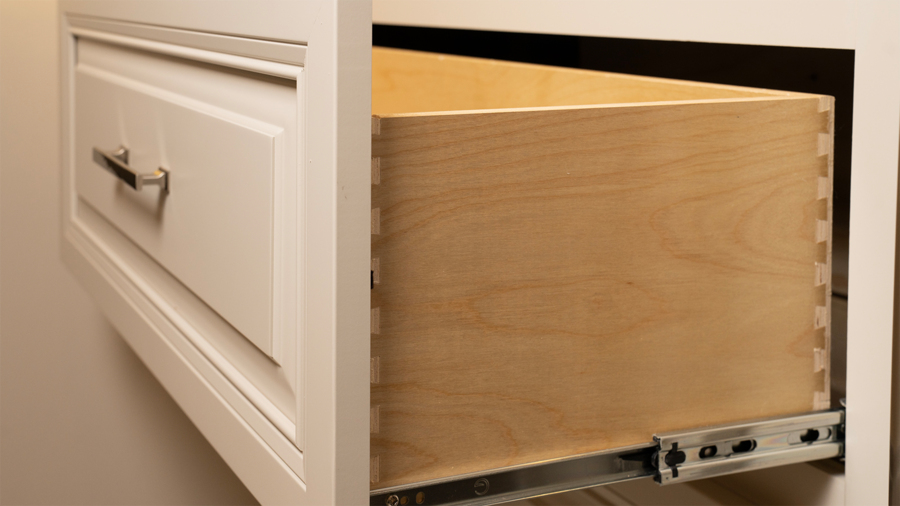 Accolade XL 37K Dovetail Drawers