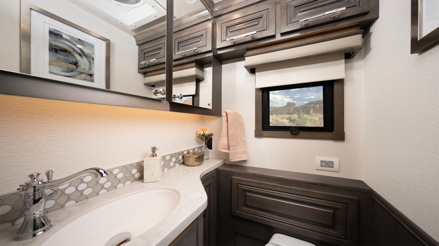 2026 Anthem 44D Front Half Bath