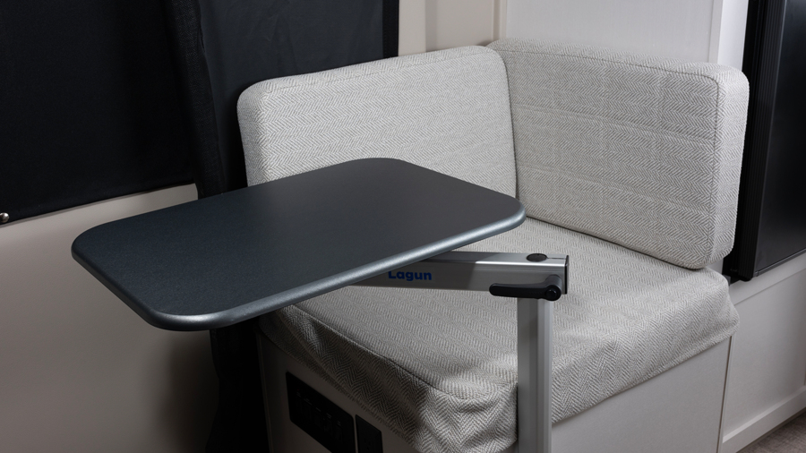 Arc 18C Adjustable Lagun Table