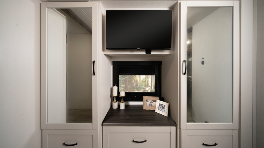 Vision XL 36C Wardrobe